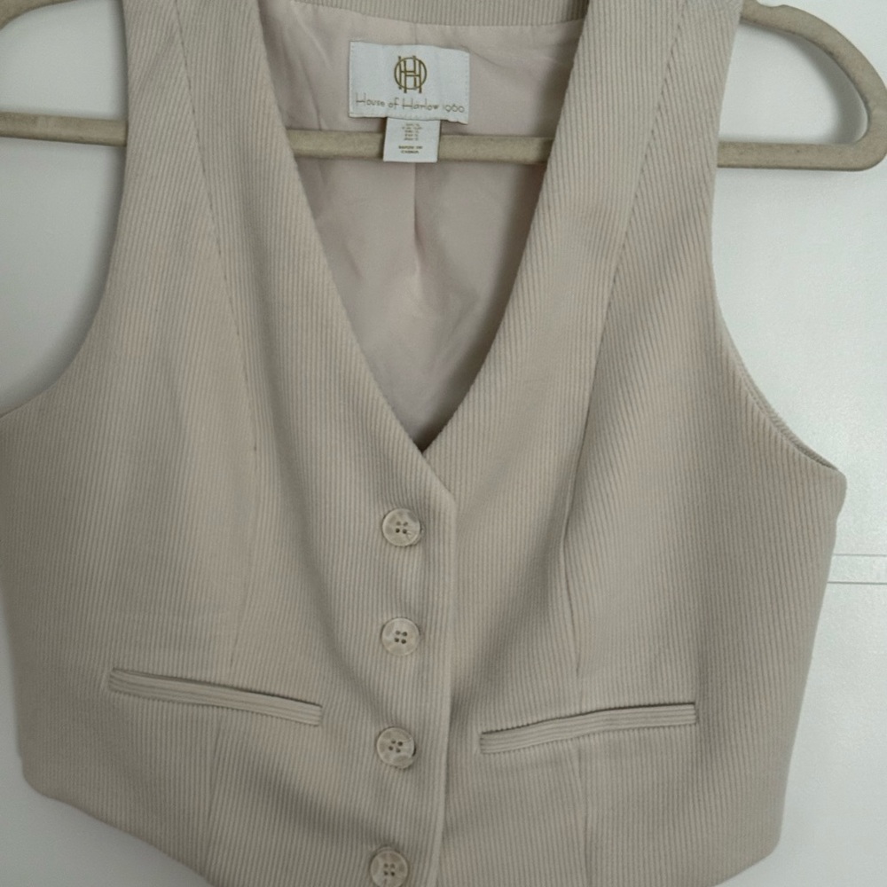 House of Harlow 1960 Cream Ribbed Buttoned Vest